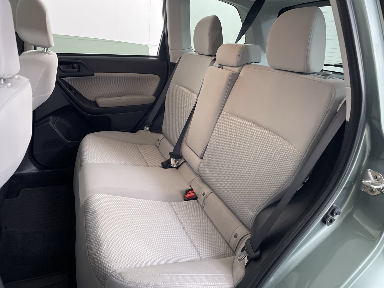 Used 2018 Subaru Forester 2.5i Premium w/ All-Weather Package AWD/4WD image 22
