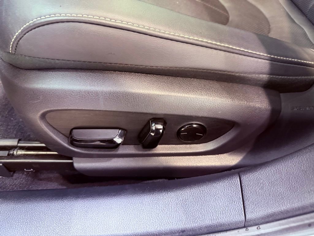 Certified 2022 Lexus ES 350 F Sport image 19