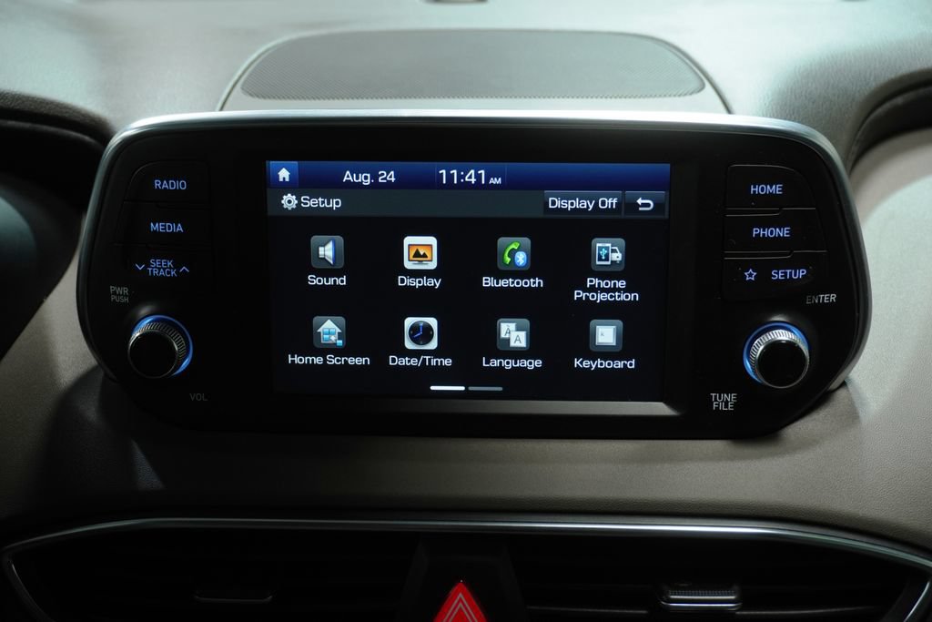 Used 2019 Hyundai Santa Fe SE AWD/4WD image 17