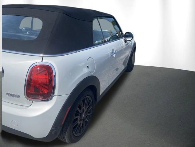 Used 2021 MINI Cooper Convertible FWD image 4