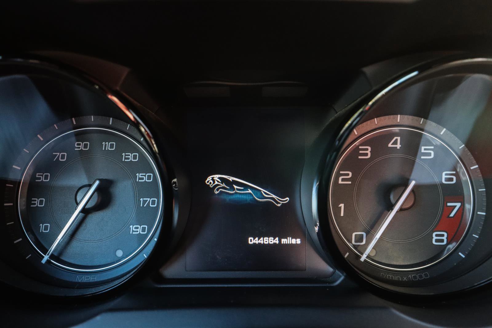 Used 2014 Jaguar F-TYPE S image 7