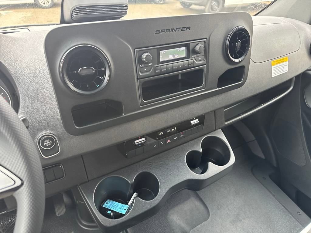 New 2025 Mercedes-Benz Sprinter 2500 image 17