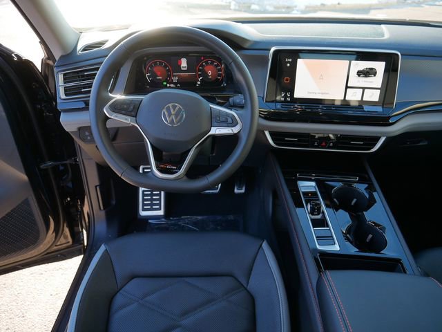 New 2026 Volkswagen Atlas Peak Edition image 9