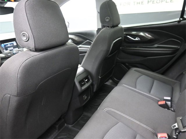 Used 2022 GMC Terrain SLE w/ Driver Convenience Package image 23
