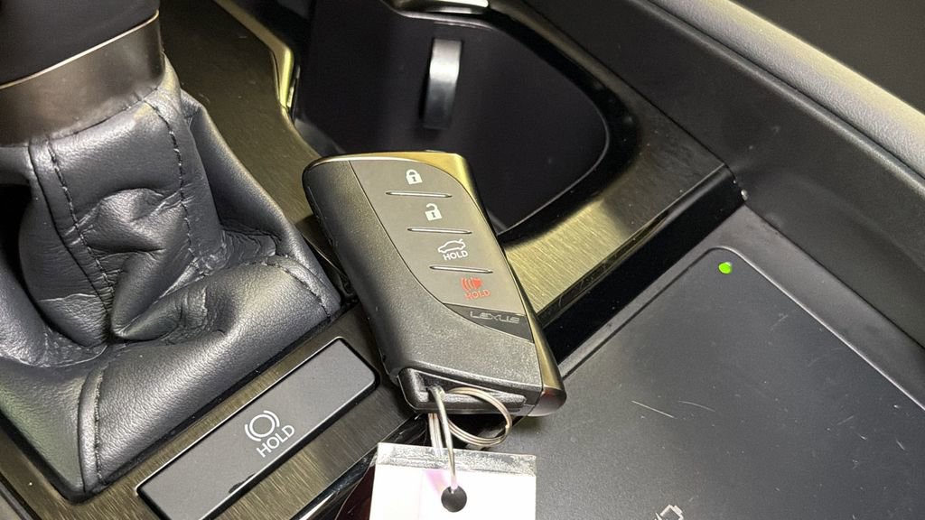 Certified 2023 Lexus ES 350 w/ Premium Package image 34