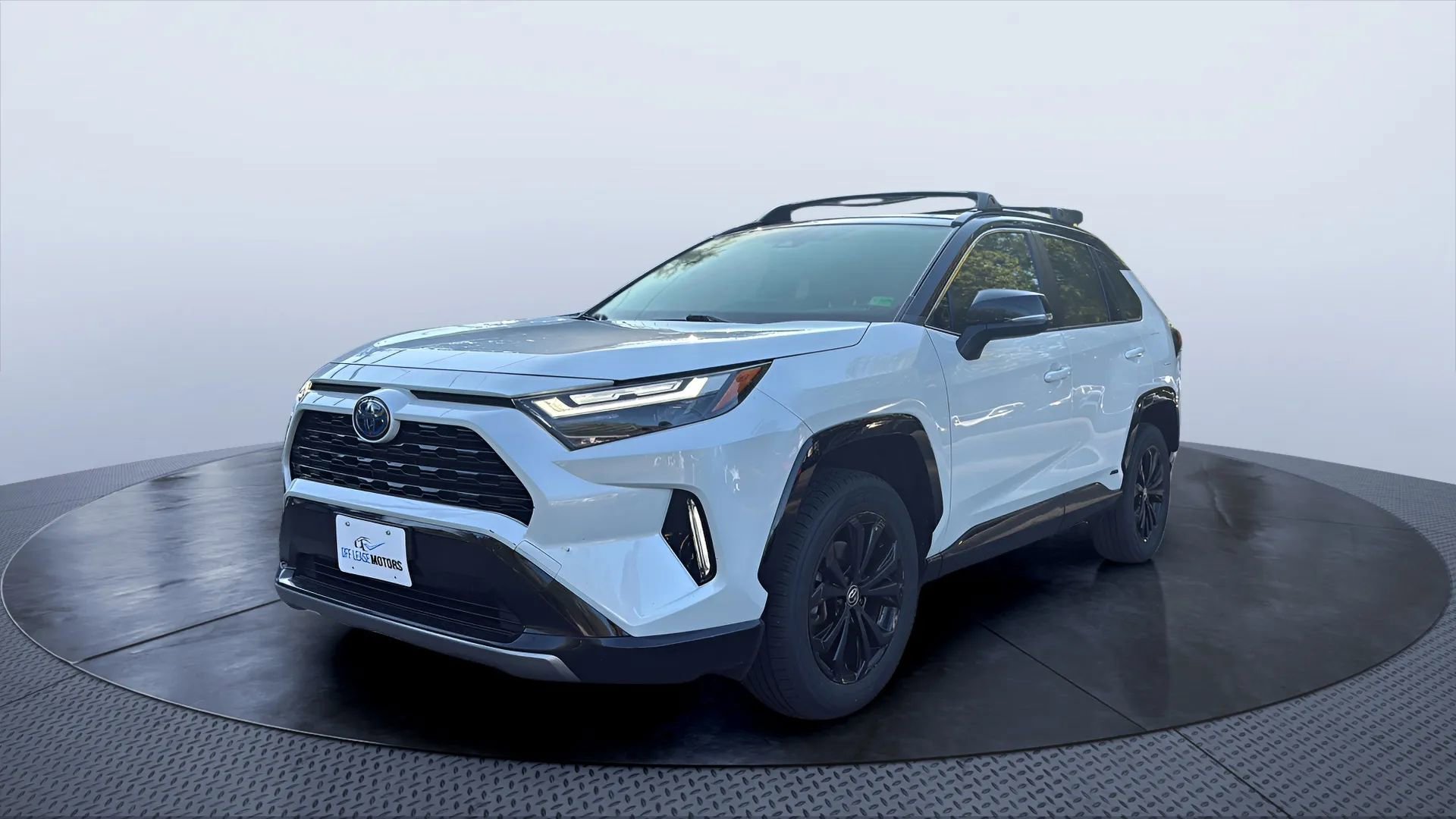 Used 2023 Toyota RAV4 XSE image 1