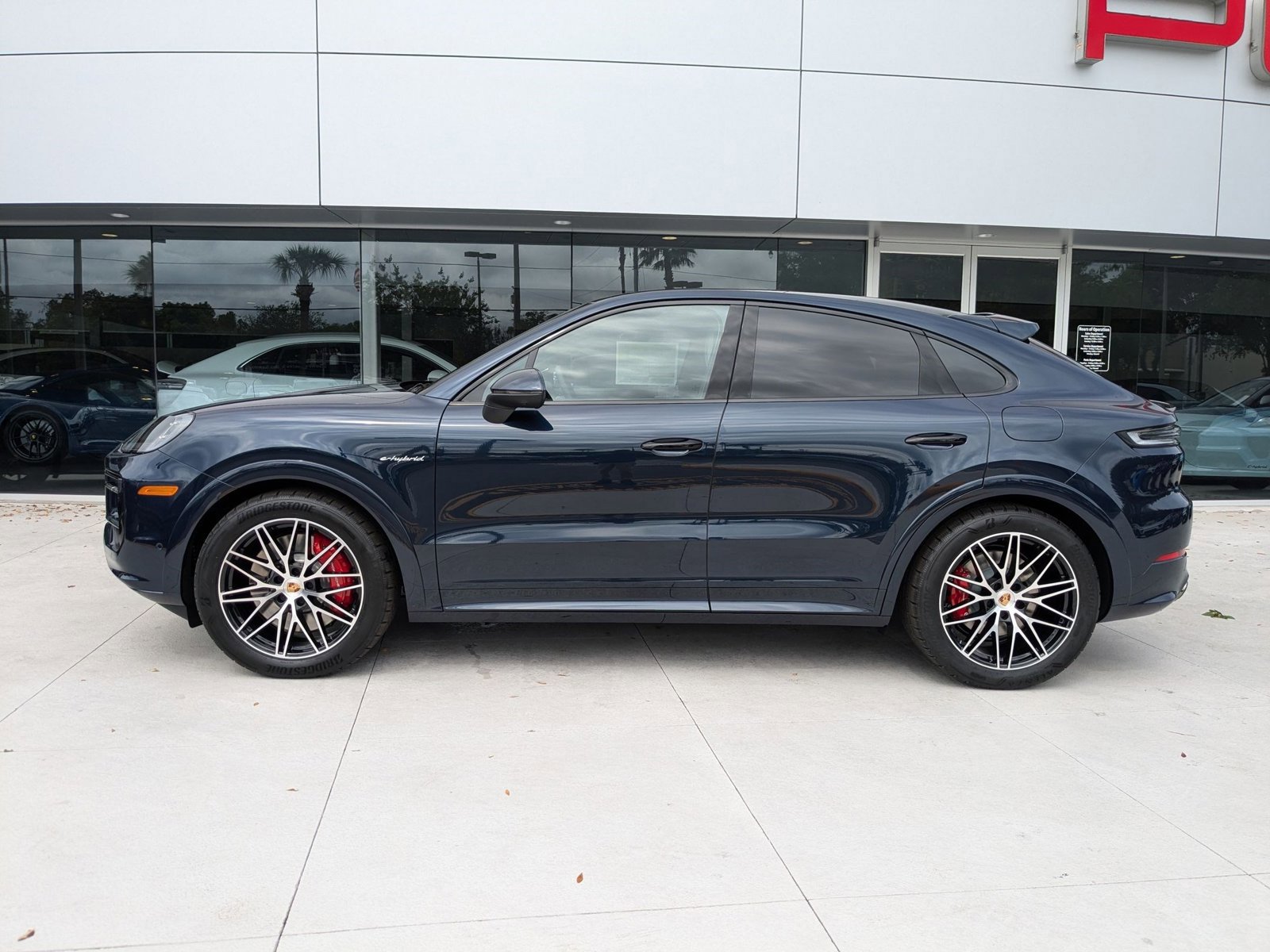 New 2025 Porsche Cayenne S image 2