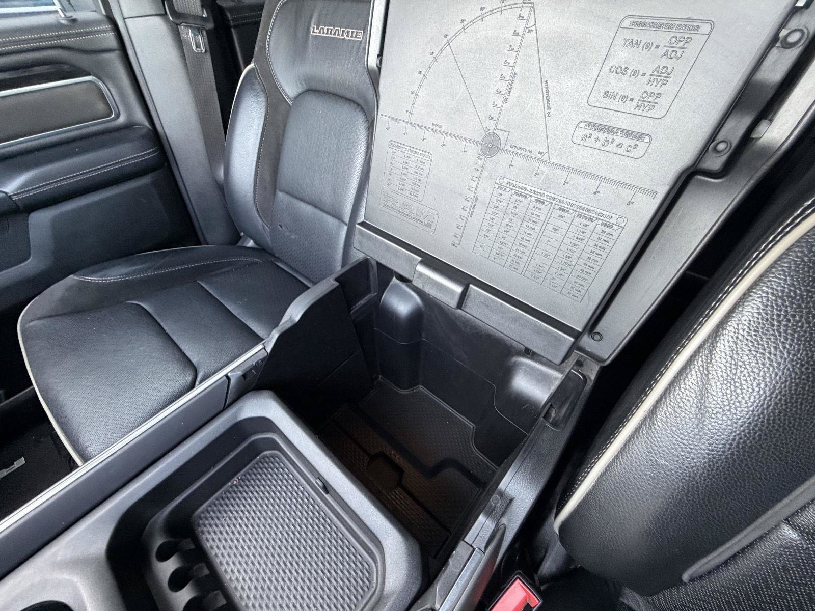 Used 2023 RAM 1500 Laramie AWD/4WD image 15