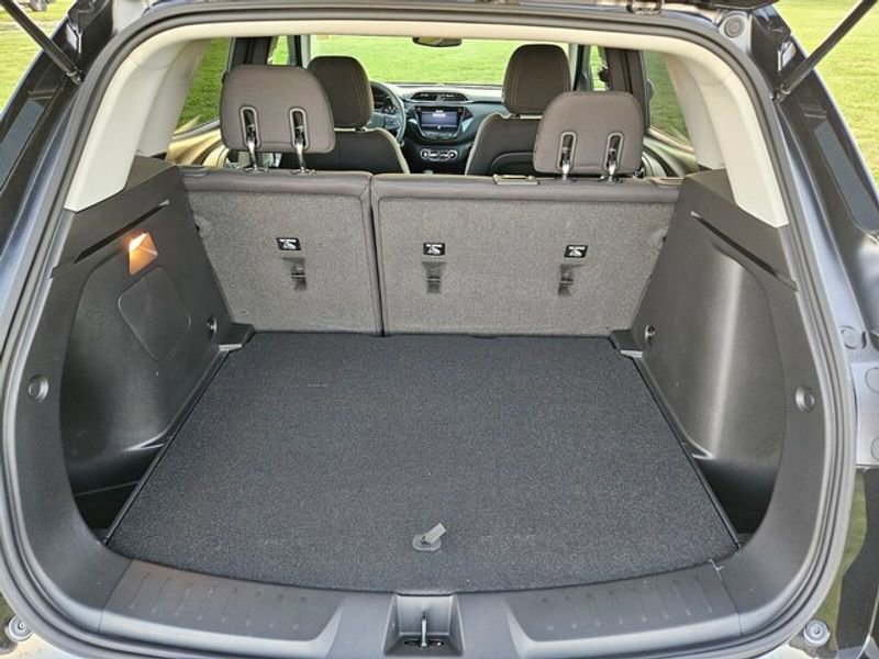 Certified 2023 Chevrolet TrailBlazer LT w/ Convenience Package image 11