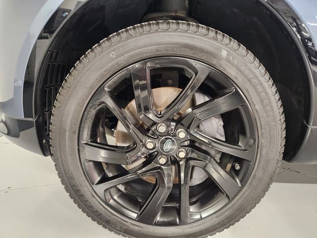 Used 2021 Land Rover Discovery HSE R-Dynamic AWD/4WD image 8
