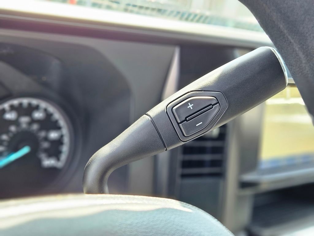 New 2026 Ford F250 4x4 Crew Cab Super Duty image 58
