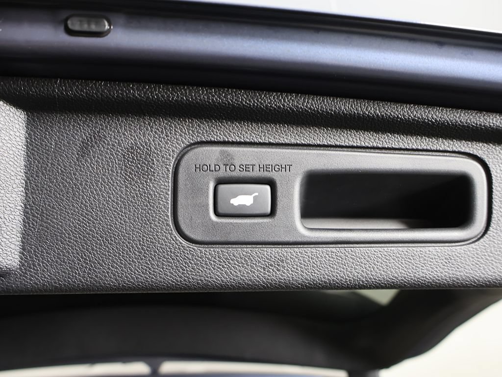 Used 2025 Honda Odyssey EX-L image 48
