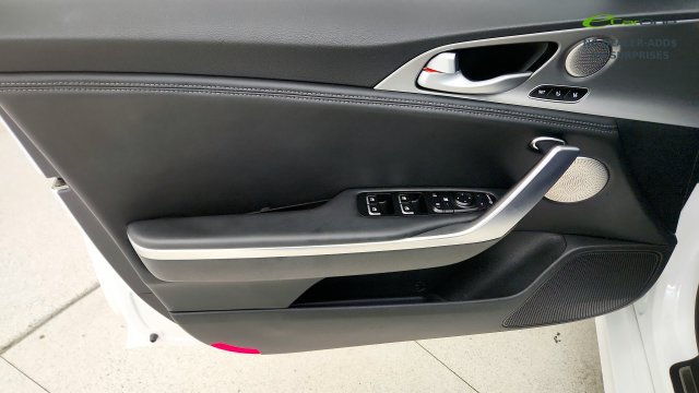 Used 2020 Kia Stinger GT1 RWD image 49