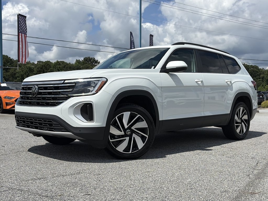 Used 2025 Volkswagen Atlas SE