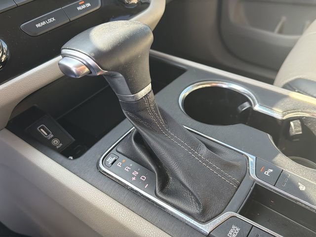 Certified 2019 Kia Sedona EX image 19