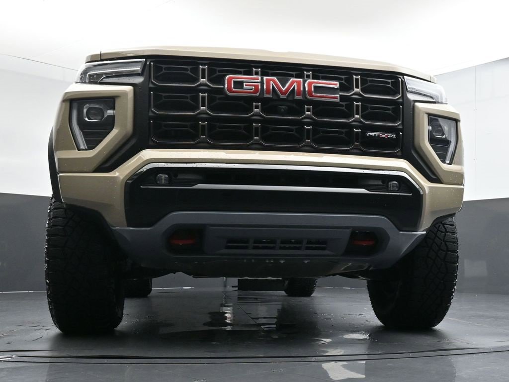 Used 2024 GMC Canyon AT4X image 34