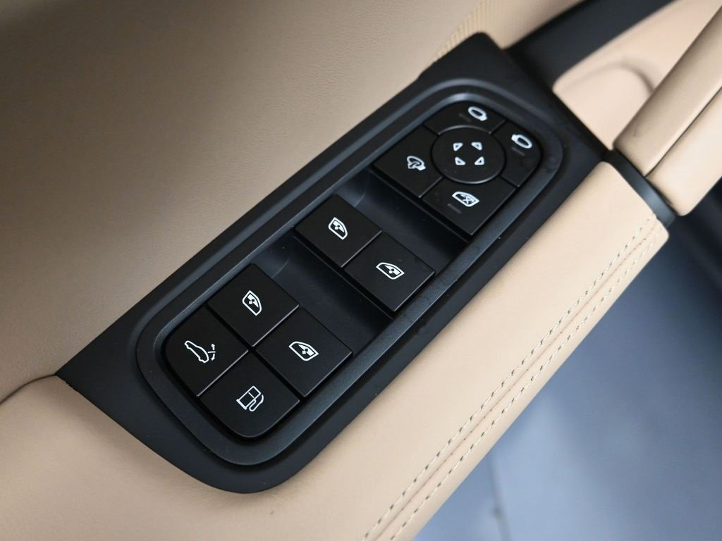 New 2026 Porsche Cayenne E-Hybrid image 19