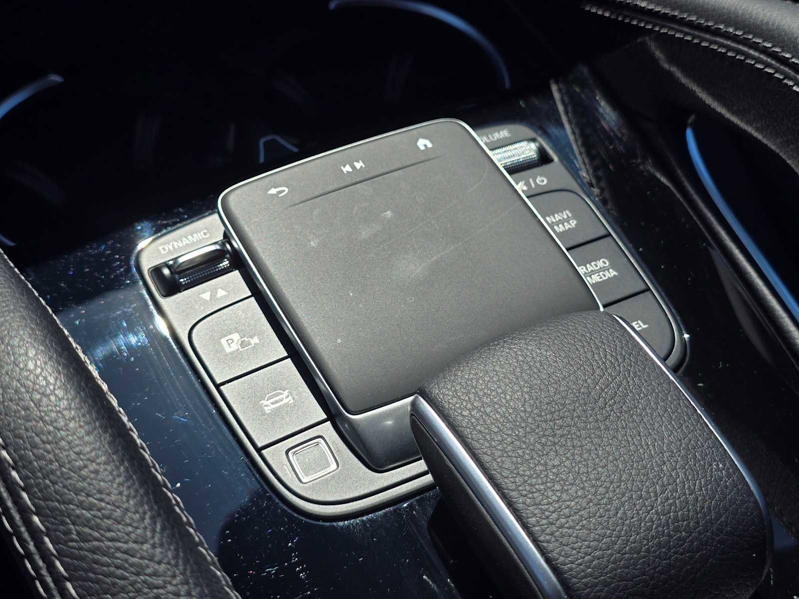 Used 2026 Mercedes-Benz GLS 450 4MATIC image 37