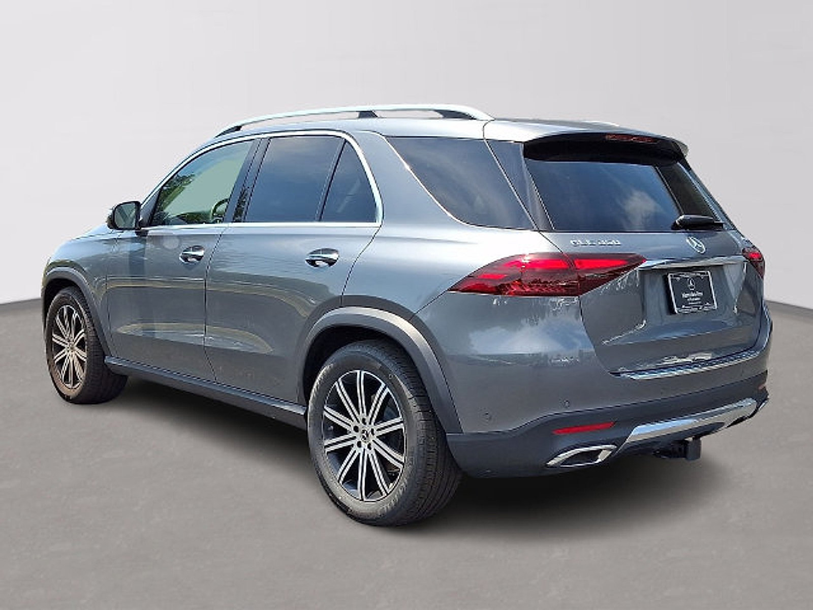 Used 2026 Mercedes-Benz GLE 350 4MATIC image 6