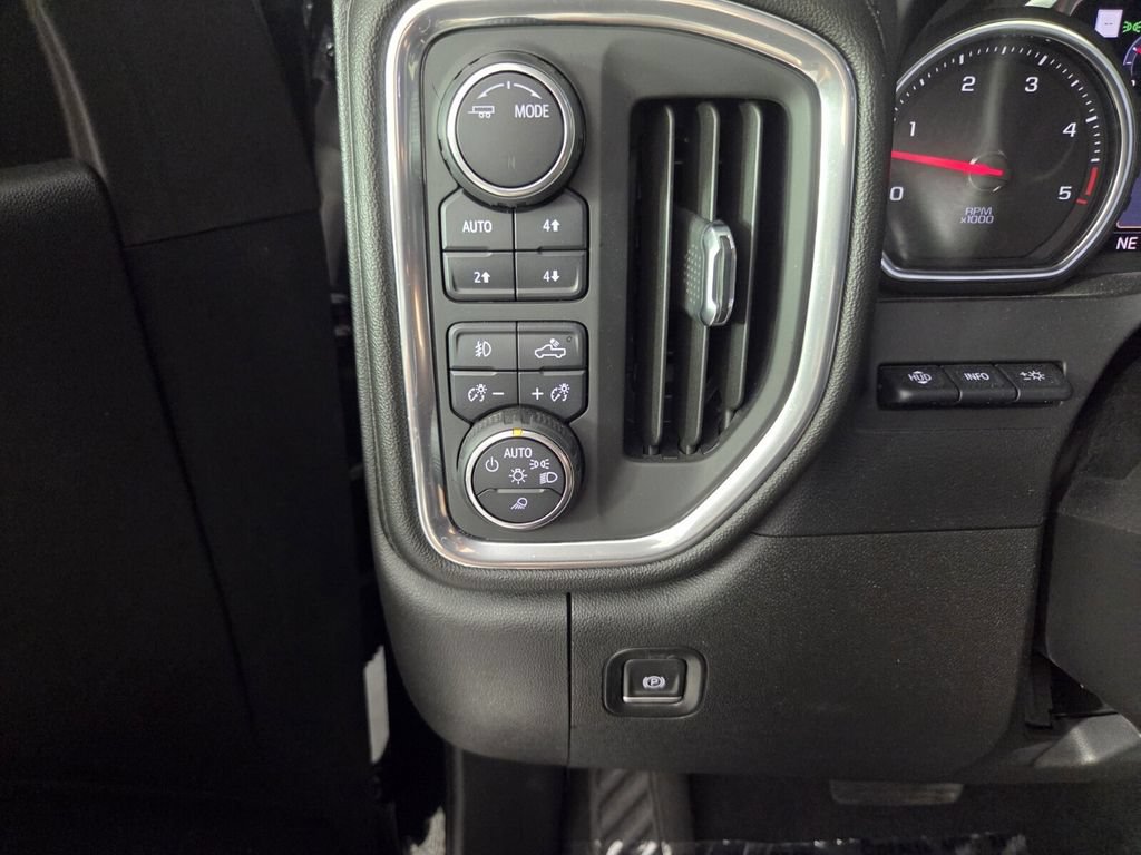 Used 2020 Chevrolet Silverado 2500 High Country w/ Z71 Off-Road Package AWD/4WD image 19