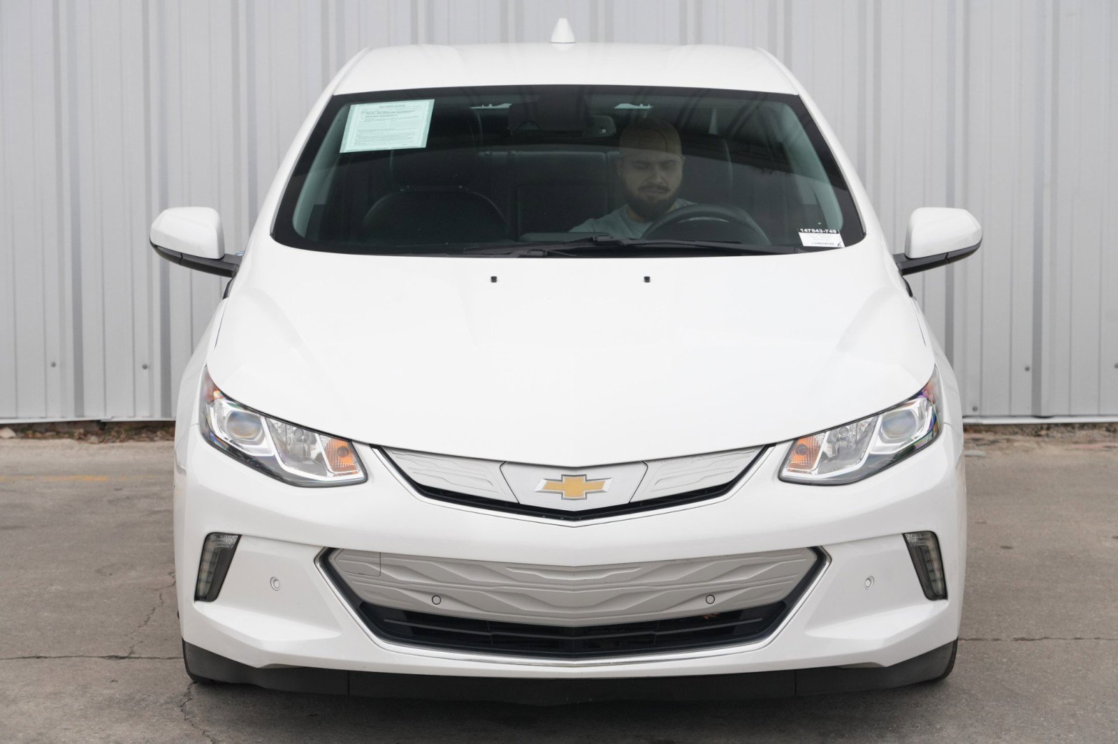 Used 2017 Chevrolet Volt Premier w/ Driver Confidence II Package image 45
