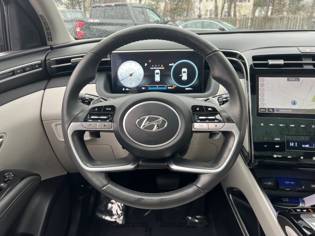 Used 2023 Hyundai Tucson Limited image 27