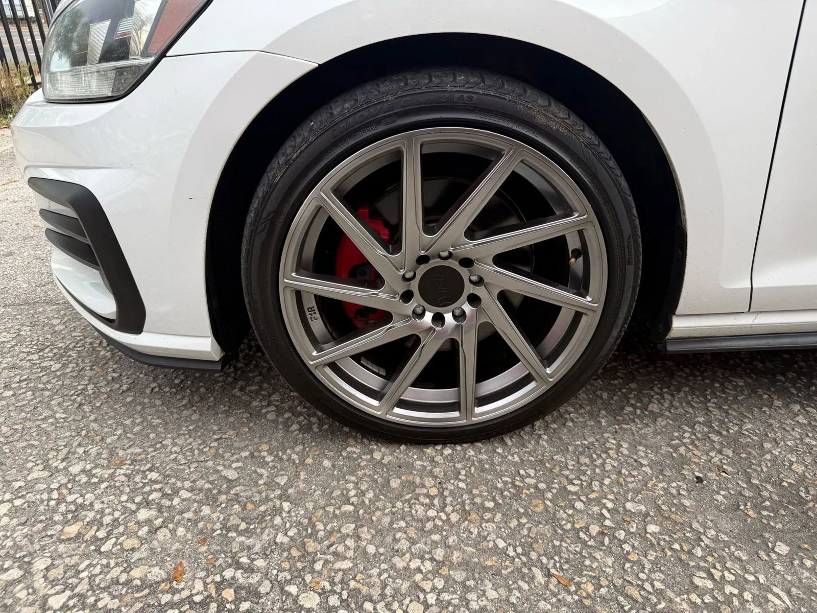 Used 2018 Volkswagen GTI S image 22