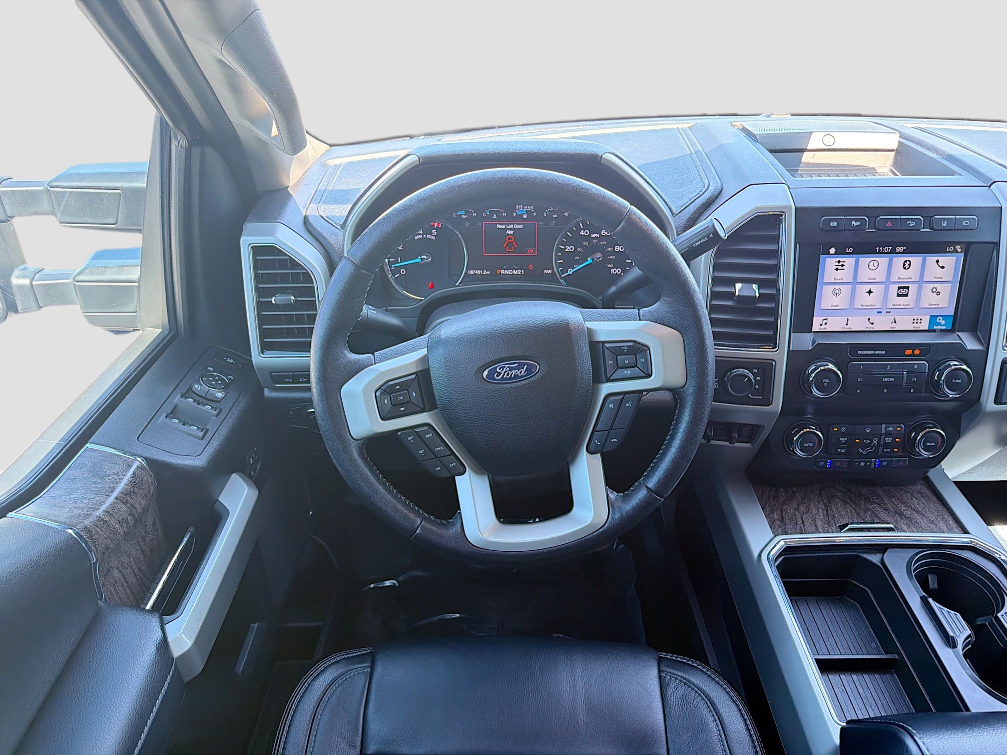 Used 2019 Ford F250 Lariat w/ Lariat Ultimate Package AWD/4WD image 16
