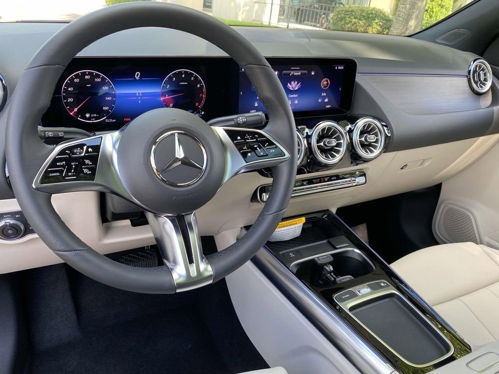 Certified 2025 Mercedes-Benz GLA 250 image 38