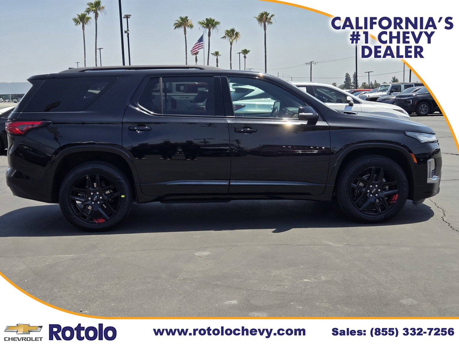 Used 2022 Chevrolet Traverse Premier w/ Redline Edition FWD image 8