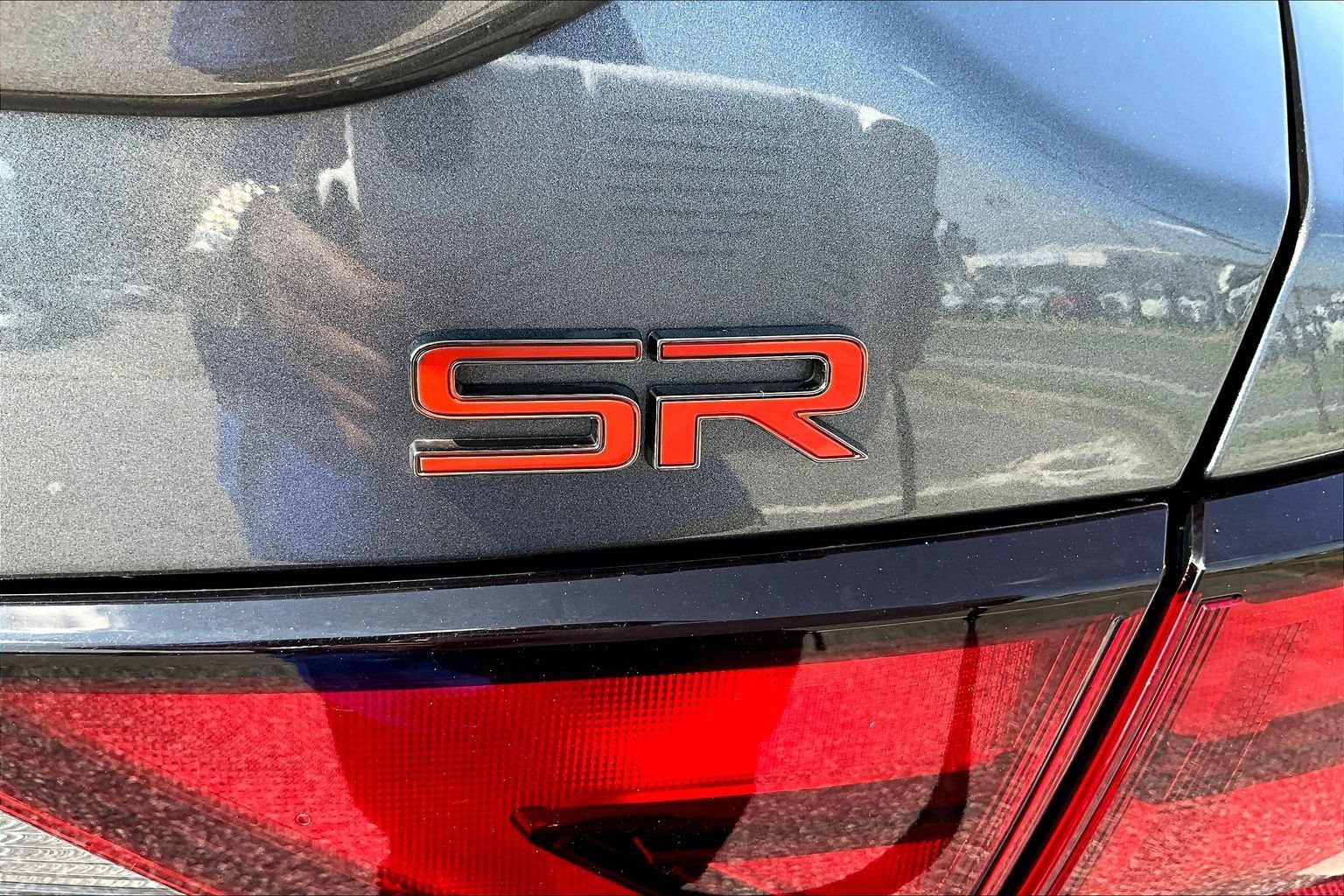 Used 2025 Nissan Sentra SR FWD image 23