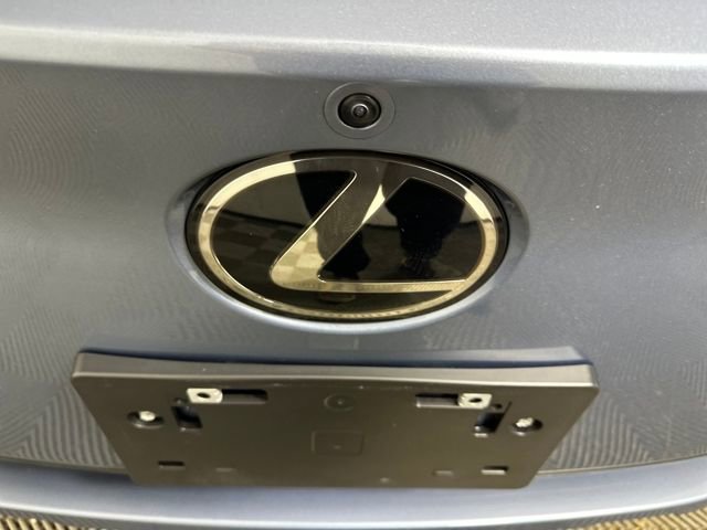 Used 2023 Lexus RZ 450e Premium image 9