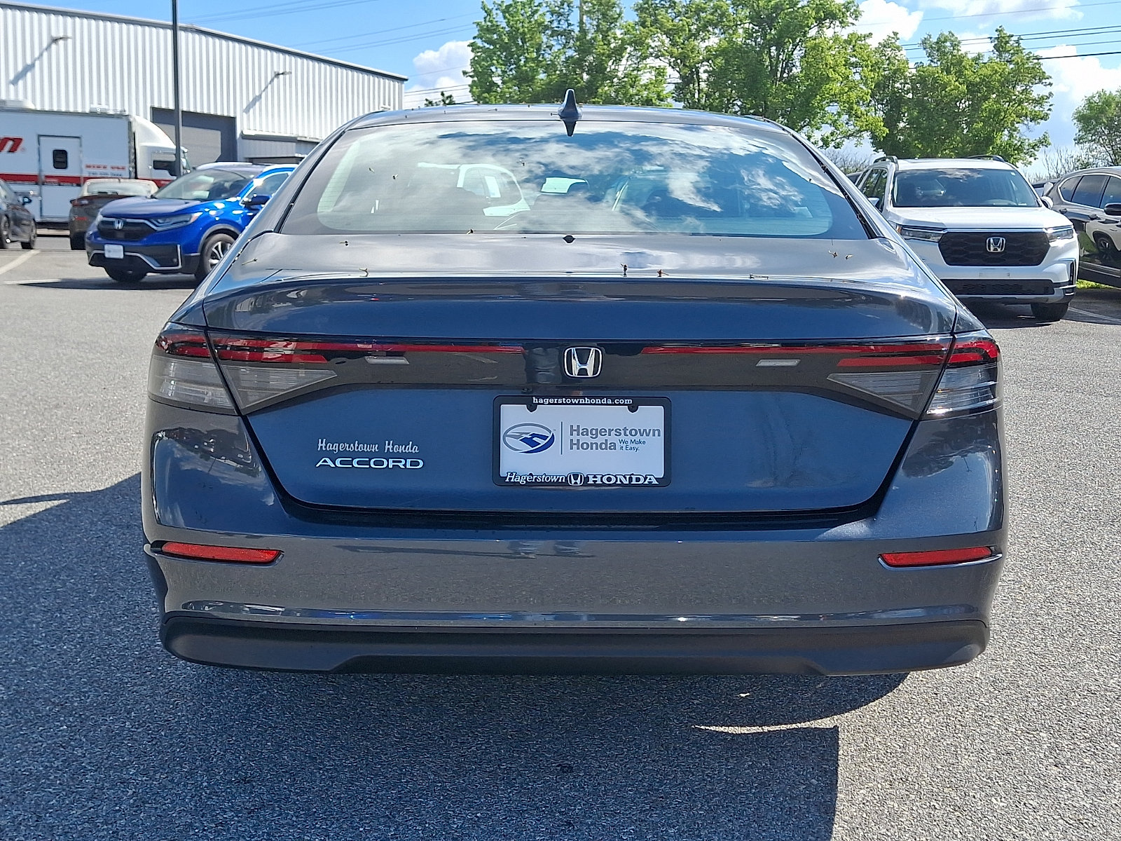 Used 2023 Honda Accord EX image 5
