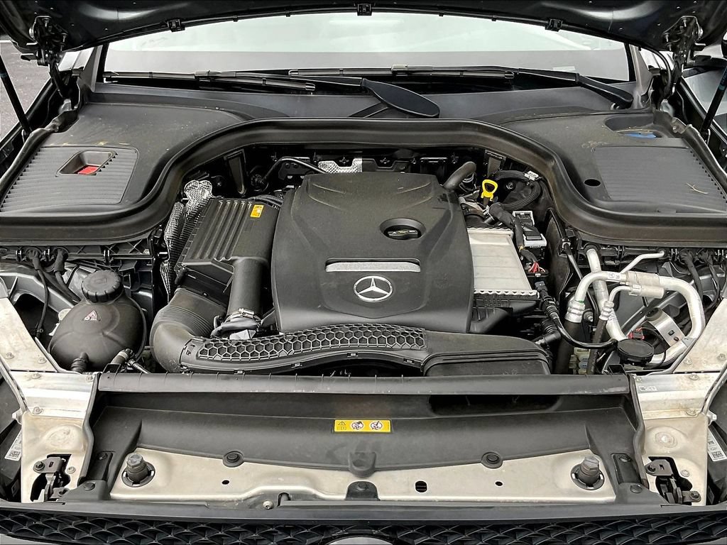 Used 2019 Mercedes-Benz GLC 300 4MATIC image 28
