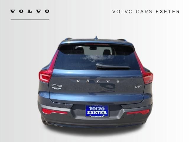New 2026 Volvo XC40 B5 Plus w/ Climate Package AWD/4WD image 6