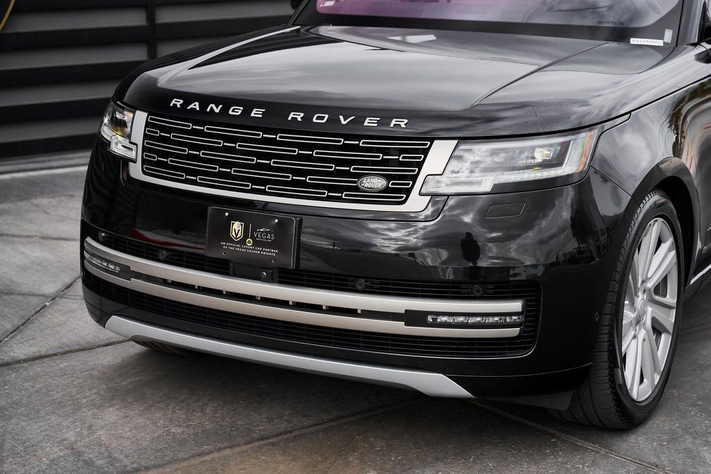 Used 2023 Land Rover Range Rover SE image 6