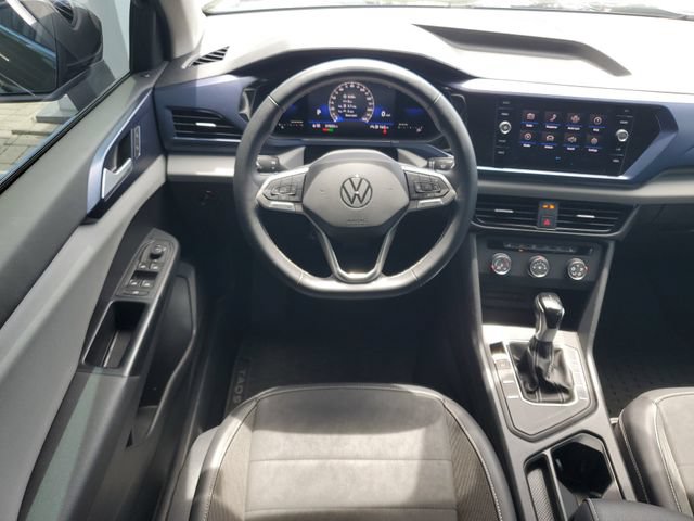 Used 2022 Volkswagen Taos SE FWD image 27