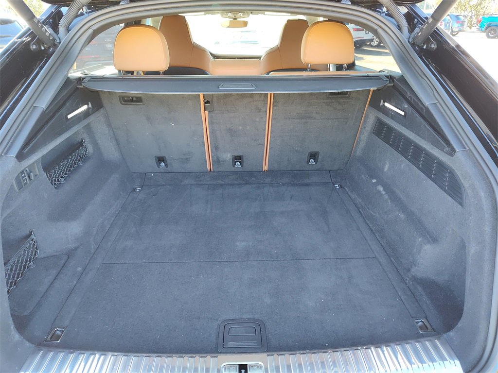 Used 2024 Audi RS Q8 w/ Black Optic Package image 8