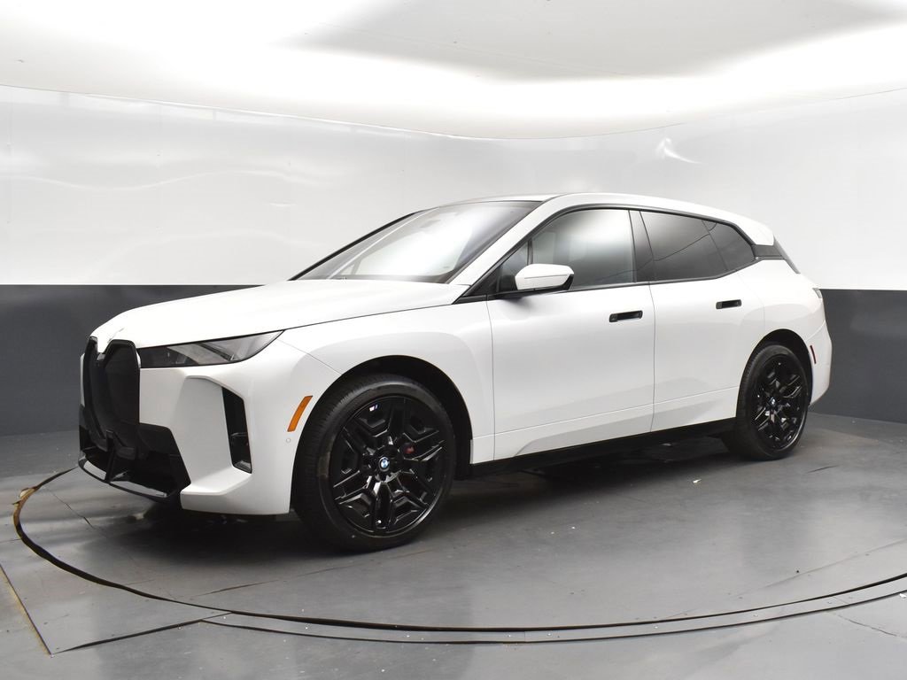 New 2026 BMW iX xDrive60 w/ M Sport Package image 3