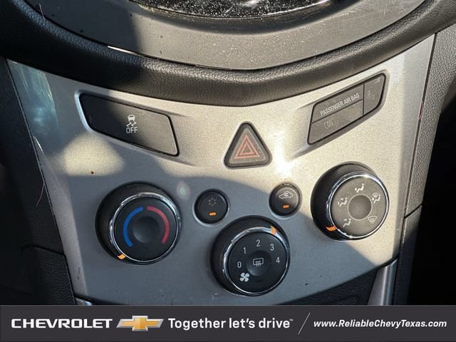 Used 2016 Chevrolet Trax LT w/ LT Convenience Package FWD image 19