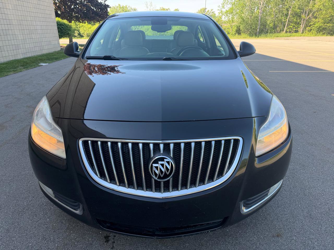 Used 2011 Buick Regal CXL w/ RL3 Preferred Equipment Group FWD image 2