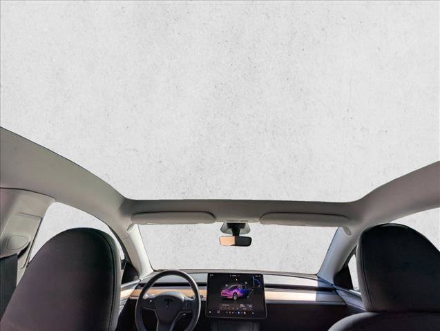Used 2024 Tesla Model Y Long Range AWD/4WD image 19