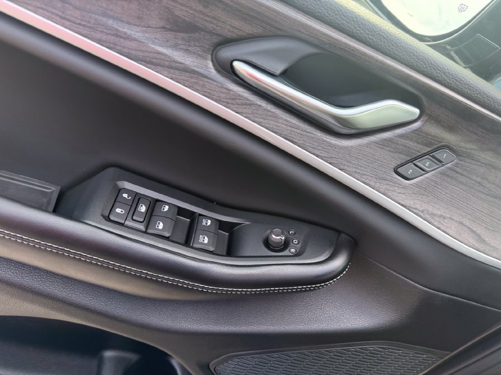 New 2026 Jeep Grand Cherokee Limited AWD/4WD image 6