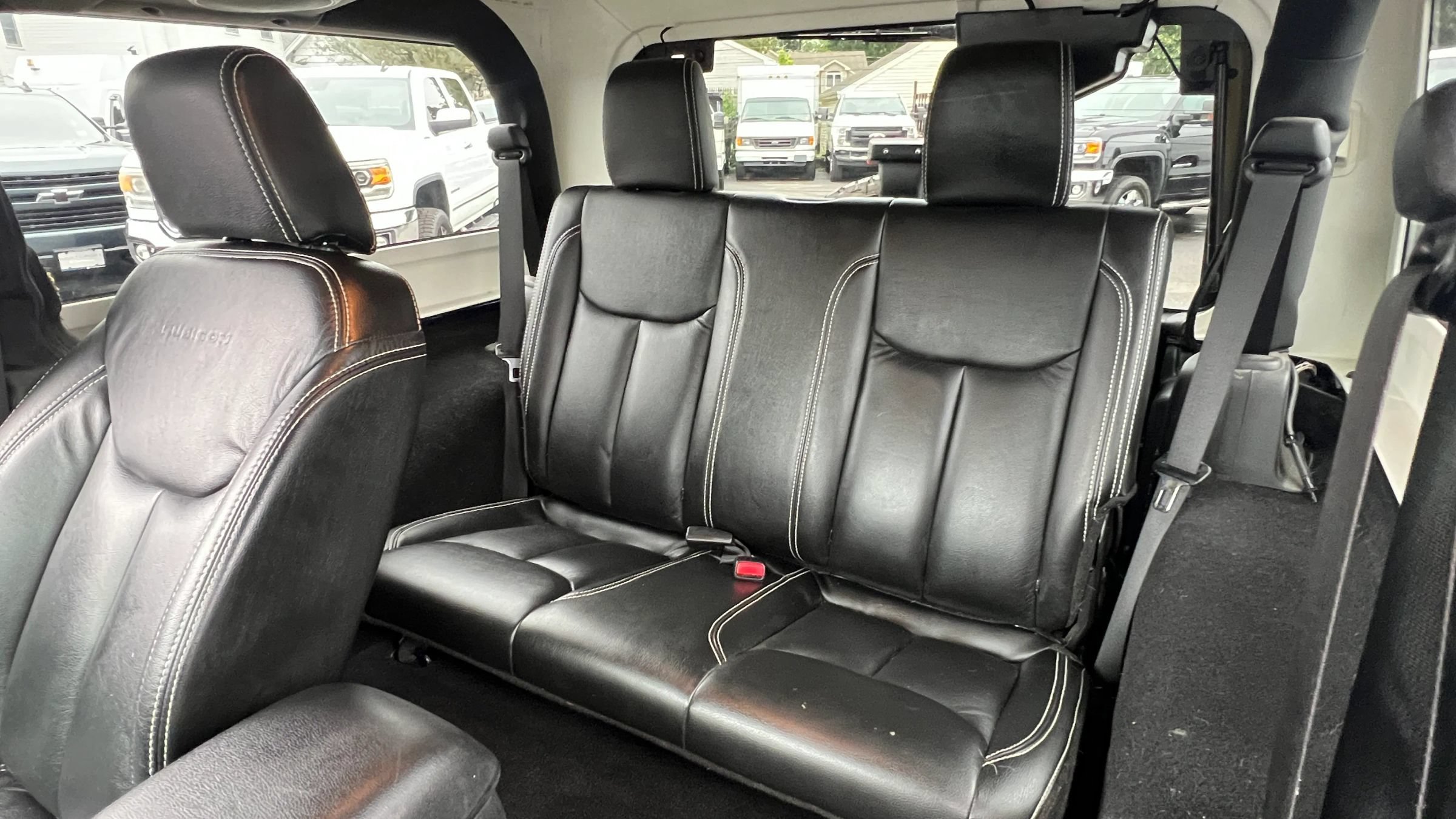 Used 2013 Jeep Wrangler Rubicon w/ Dual Top Group AWD/4WD image 20
