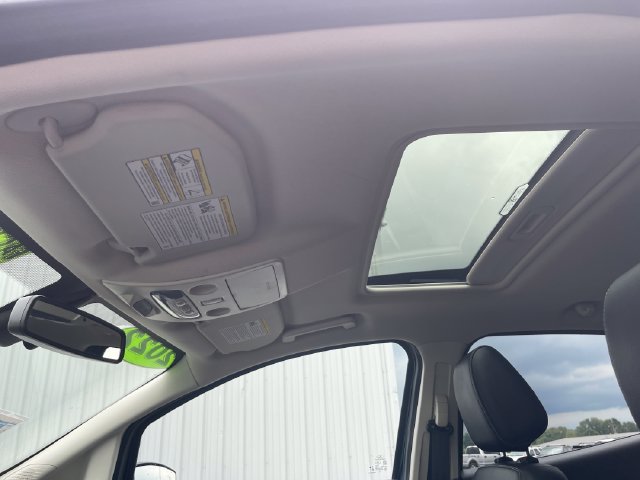 Used 2022 Ford EcoSport SES w/ Interior Protection Package AWD/4WD image 21