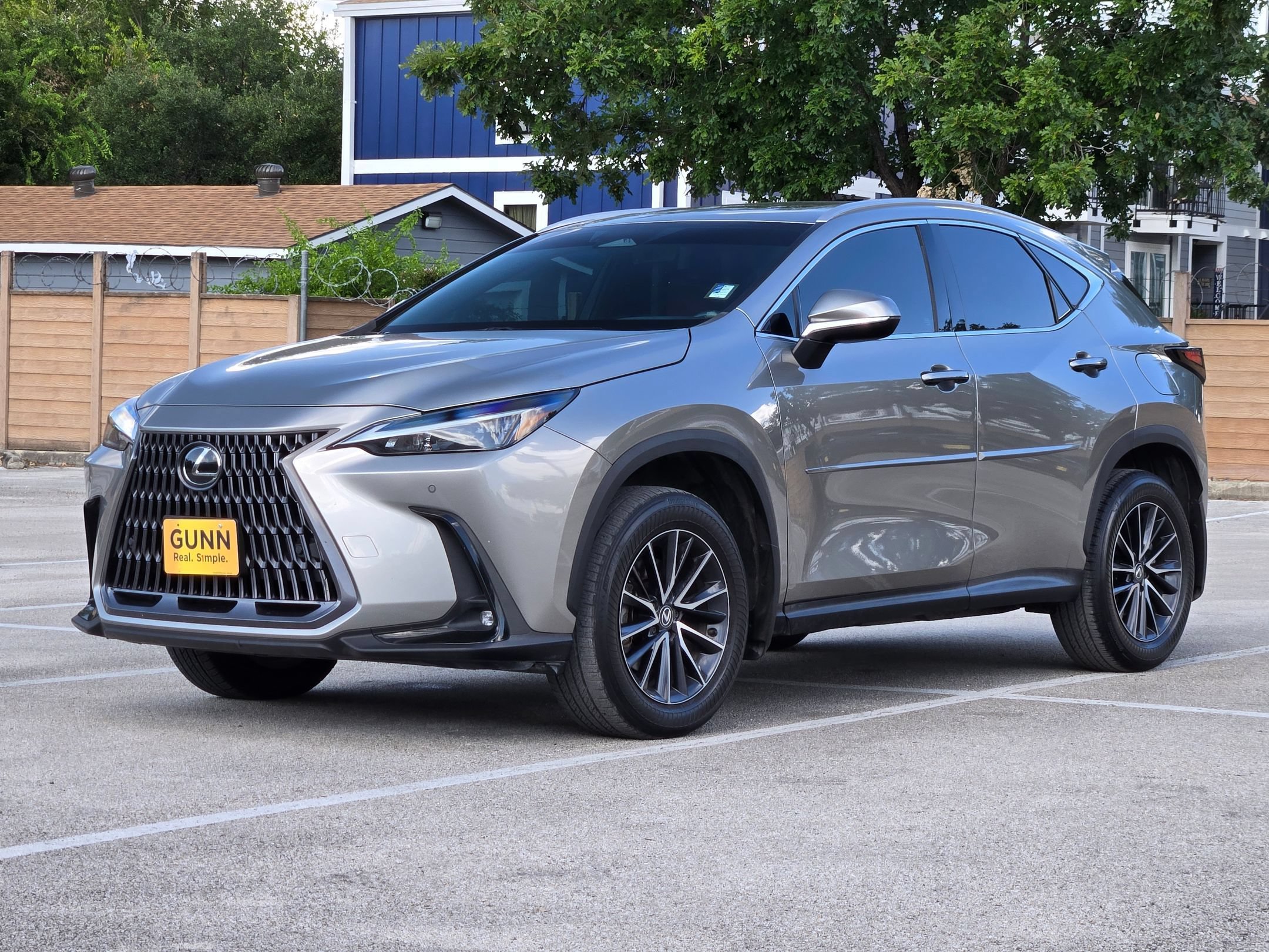Used 2024 Lexus NX 250 FWD w/ Towing Package (2000 Lbs) image 7