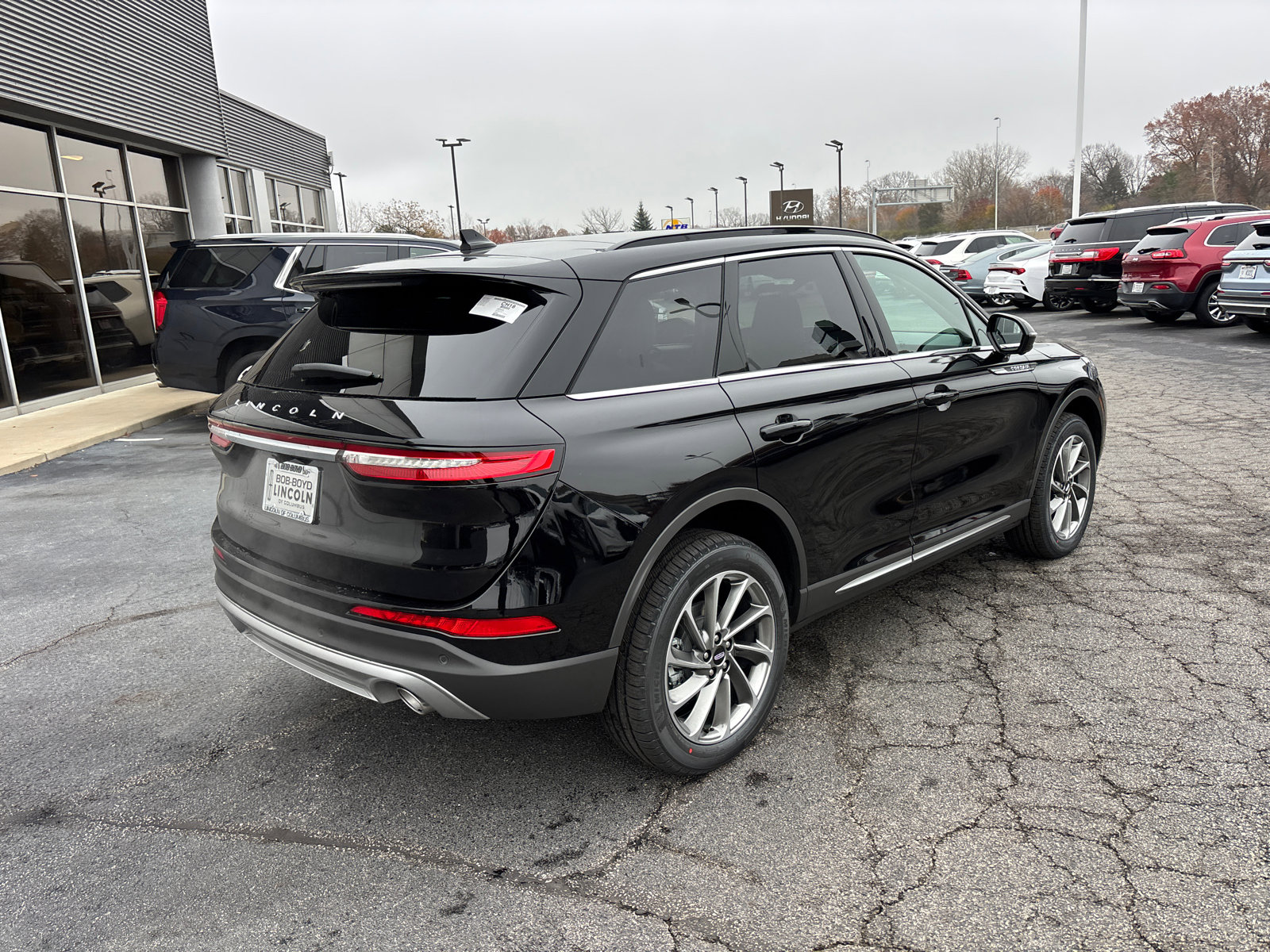 New 2026 Lincoln Corsair Premiere image 7