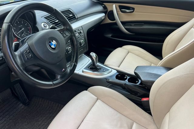Used 2013 BMW 135is Convertible image 11