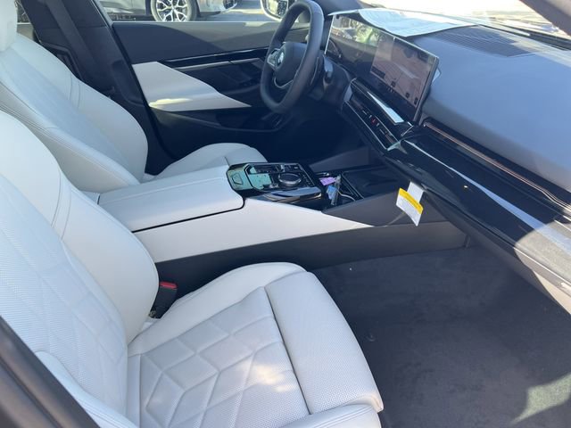 New 2026 BMW 530i w/ Premium Package image 16