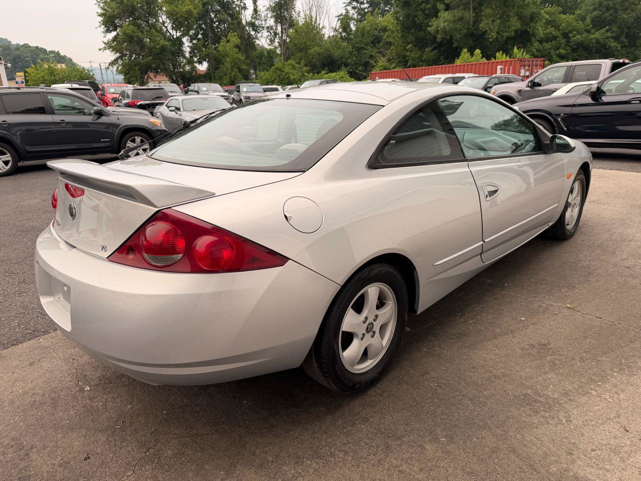 Used 1999 Mercury Cougar V6 FWD image 4